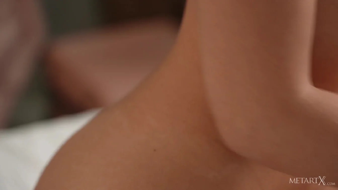 Preview of MetArtX Jade Bedroom Invitation 2 XXX